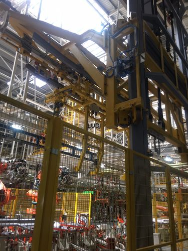 空中传输设备 以产品展示为核心的工程技术指南